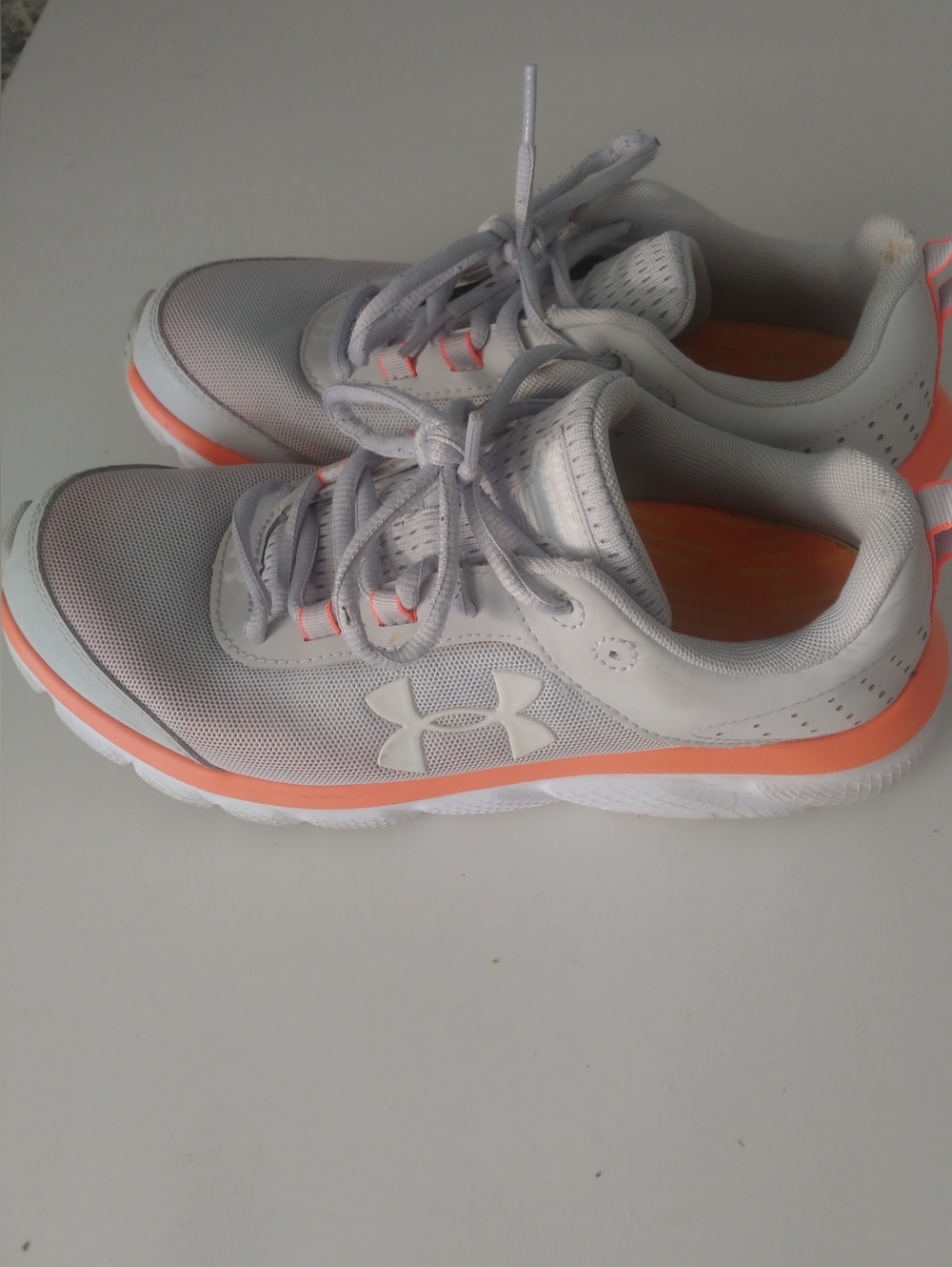 Under Armour Gray Athletic Sneakers with Coral Accents Size 8 - Picture 3 of 8